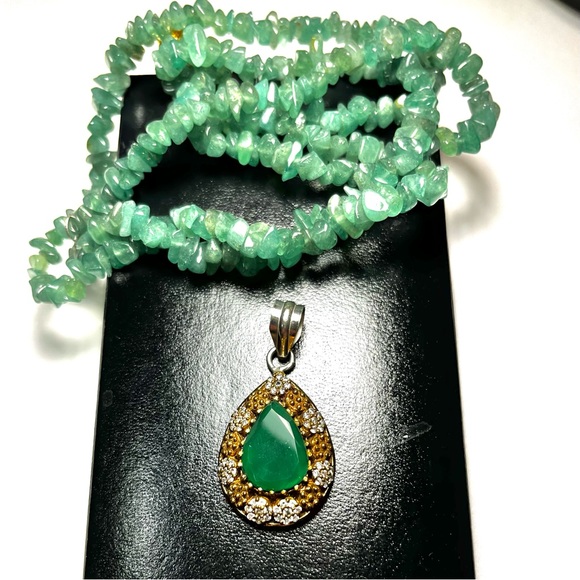 Costume jewellery large pendant - Picture 2 of 7